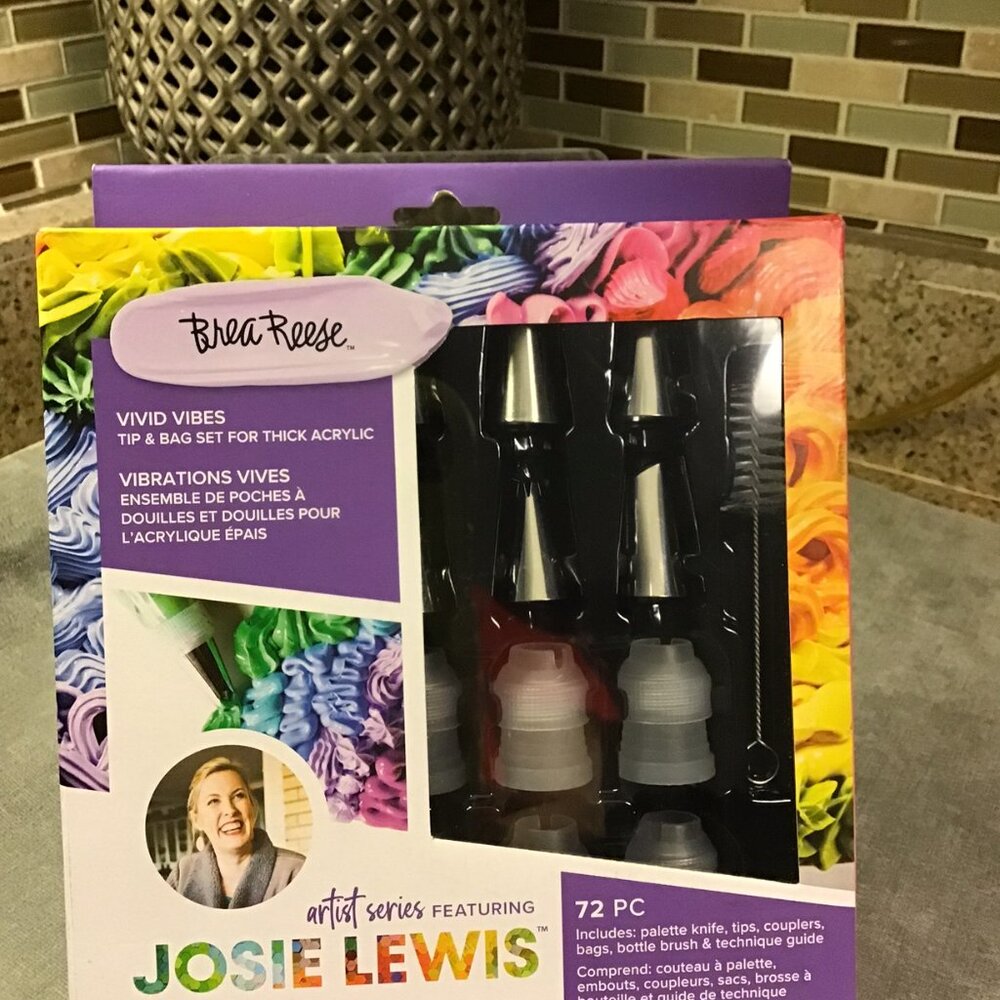 NIB Brea Reese Vivid Vibes Tip and bag set